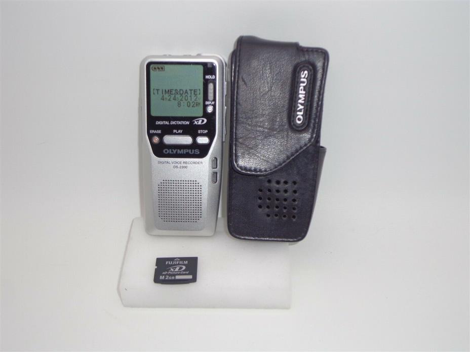 Silver Olympus DS-2300 Digital Voice Recorder xD-Picture Card & Case Bundle