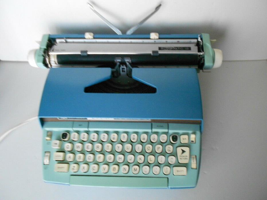 Vintage Smith Corona Coronet Automatic 12 Electric Typewriter w/Case/Manual VGC