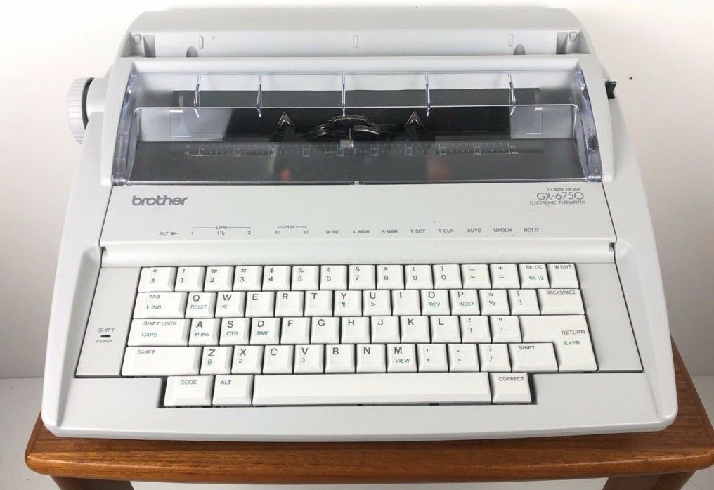 Brother GX-6750 Daisy Wheel Correctronic Electronic Typewriter W/ Cover Tested
