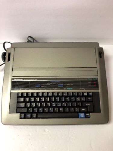 PANASONIC KX-R520 ELECTRONIC TYPEWRITER DUAL VOLTAGE (110V/220V) - Made in Japan