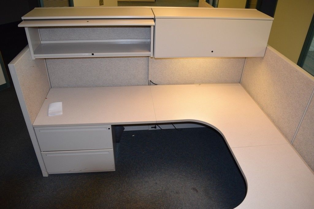 (90) 6'x6' 6'x8' 8'x8' Kimball Office Cubicles Hi / Low - Tri Cities, WA