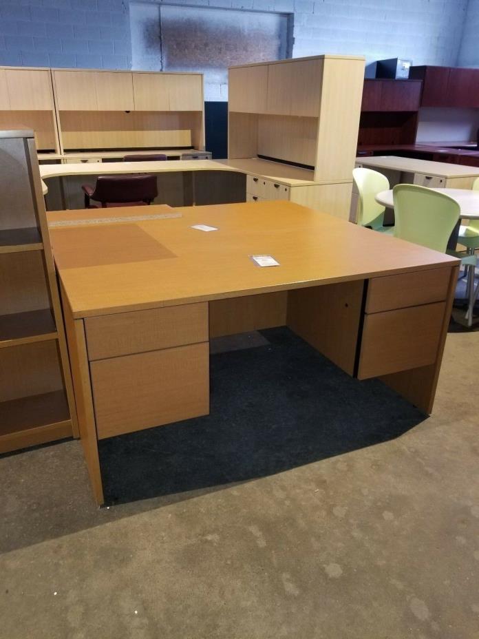 Used Desks