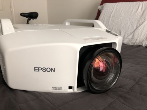 Epson PowerLite Pro Z10000U Projector. ONLY 118 HOURS.  Shipping in US only.