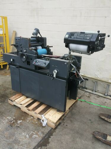 2 Color MULTI 1650CDK PRINTING PRESS WITH KOMPAC  Great CONDITION
