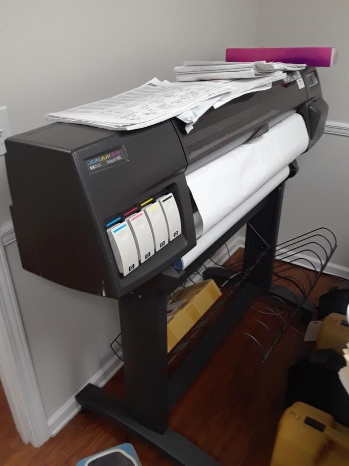 Model C6074A HP Designjet 500 Wide Format Printer / Plotter
