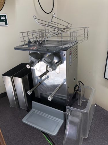USED Zummo Z06C Juicer **missing parts**
