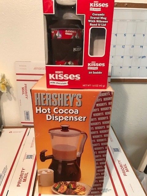 Hershey's Hot Cocoa Dispenser & Hershey's Mug! NEW!