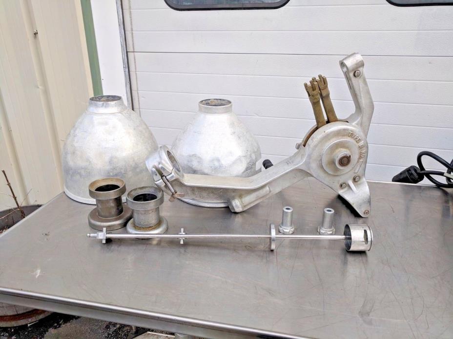 Belshaw TYPE B Manual Donut  Depositor Dropper w/ hoppers plungers