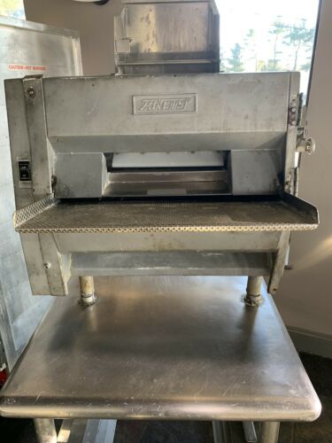 ANETS Dough Roller Sheeter SDR21 Rolling Machine With Holding Rack Table