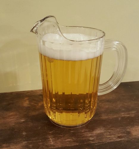 Brand new Carlisle plastic 32 oz pitcher water lemonade beer