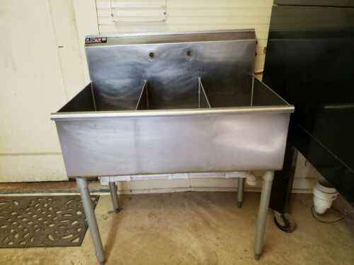 OPEN BOX - Three 3 Compartment Stainless Steel Commercial Kitchen Sink