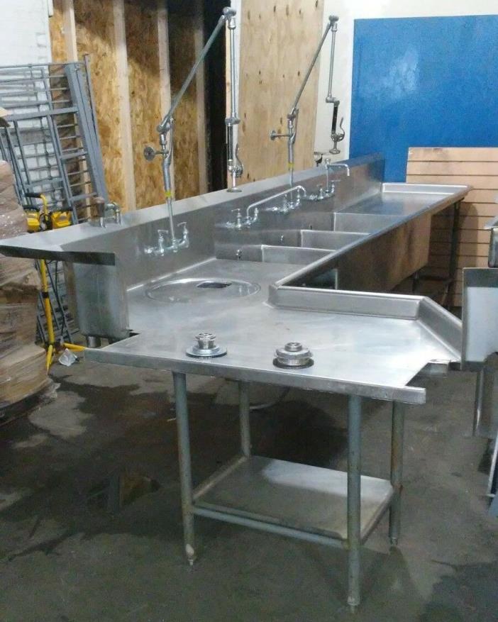STAINLESS, 3 COMPARTMENT COMMERCIAL RESTAURANT SINK, 14'