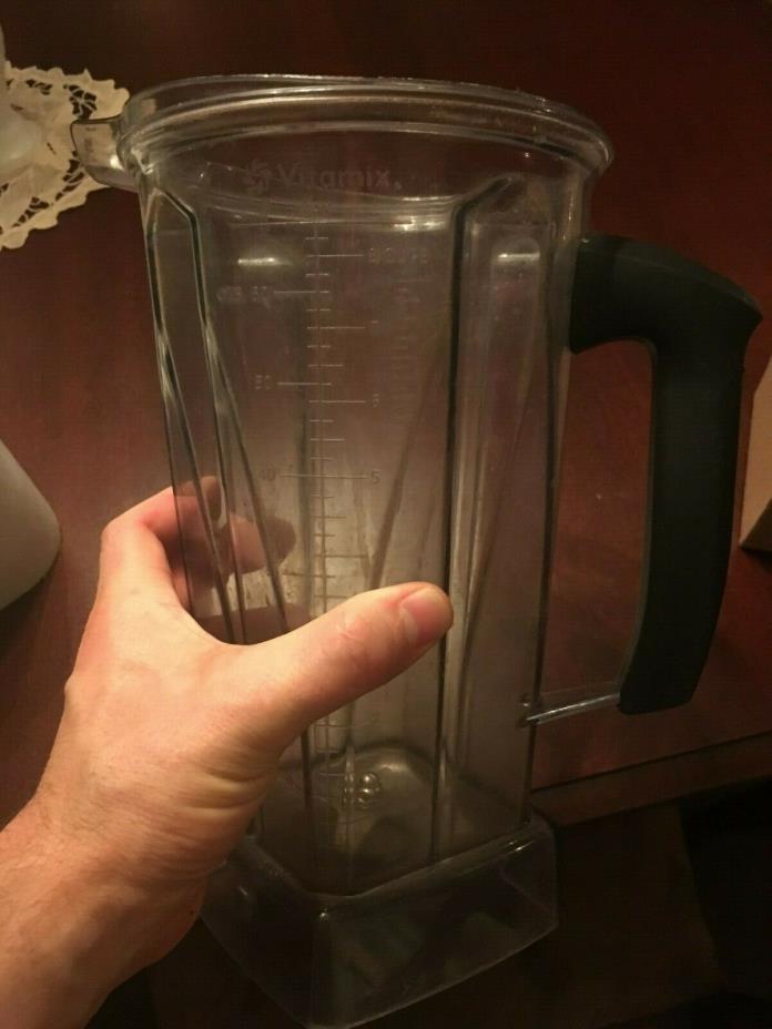 Vitamix 64 oz container/blade assembly