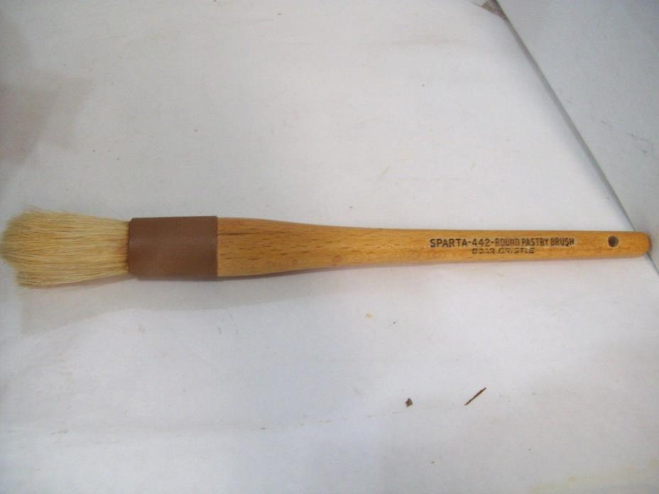 Sparta 442 Round Basting/Pastry Brush with Boar Bristles 1