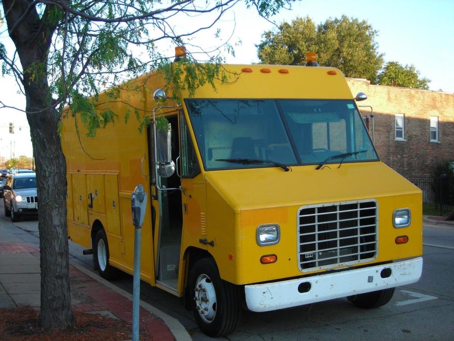 1998 International Utilimaster Step Van Food Truck 7.3 diesel