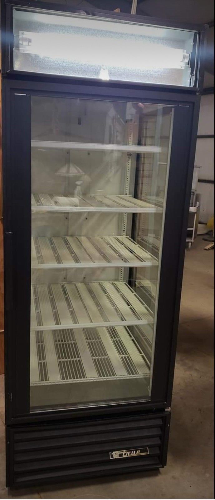 True Manufacturing GEM 26 Glass Door Refrigerated Merchandiser, 120v