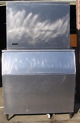 Large Kold-Draft 1000 lb daily Ice Maker Machine with 950 pound bin water-cooled