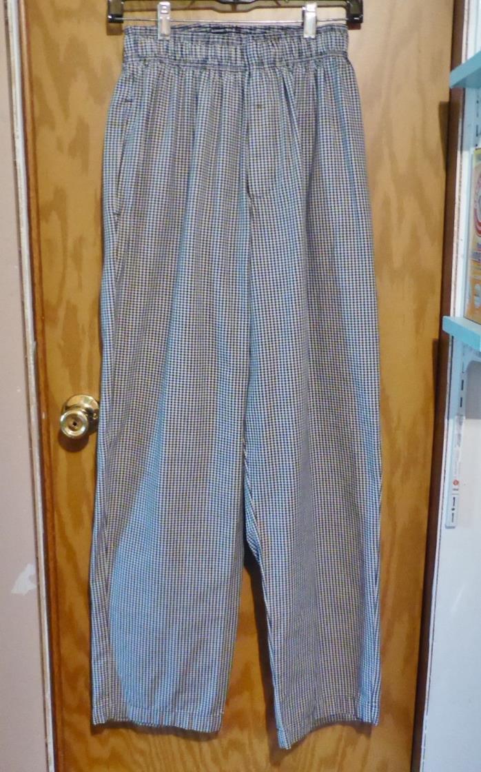 Chef Works’ Essential Baggy: Small Check/Size M (34/36)