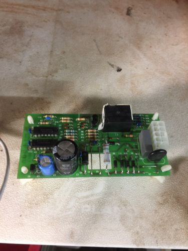 Dryer Module Thermostat 24v 50/60Hz For Speed Queen P/N: 431347 Used