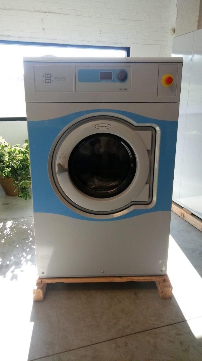 ELECTROLUX W4330S 77LB WASHER/EXTRACTOR