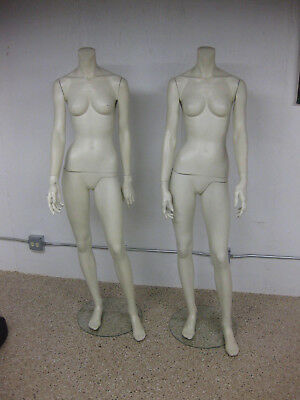 Set of 2 NEW JOHN NISSEN MANNEQUINS Female Full Body Glass Stands