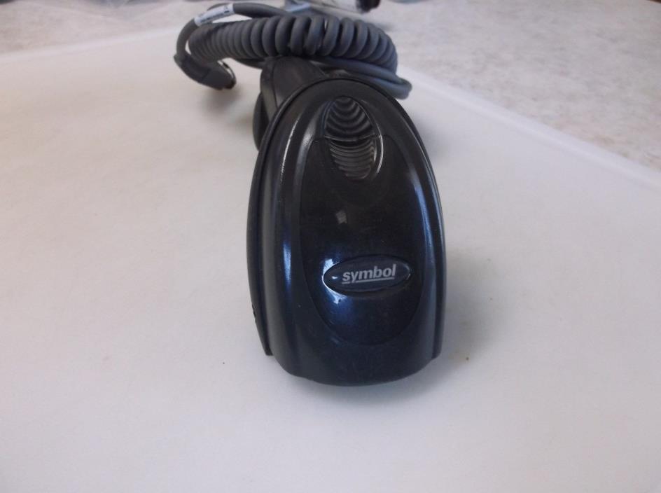 Symbol PN DS6708-SR200007ZZR Barcode Scanner with cable