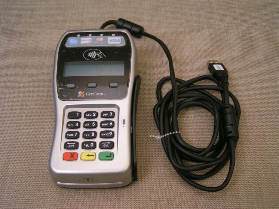 First Data FD-35 PIN Pad EMV NFC Debit & Credit Card Scanner / Chip Reader Mint!