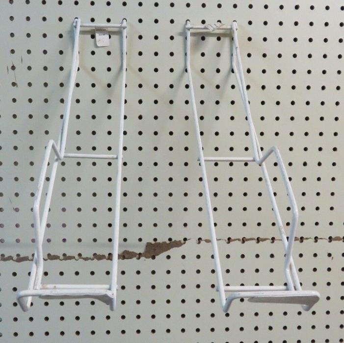 Angled retail peg hook,boxed merchandise display arms,hangers,white,17