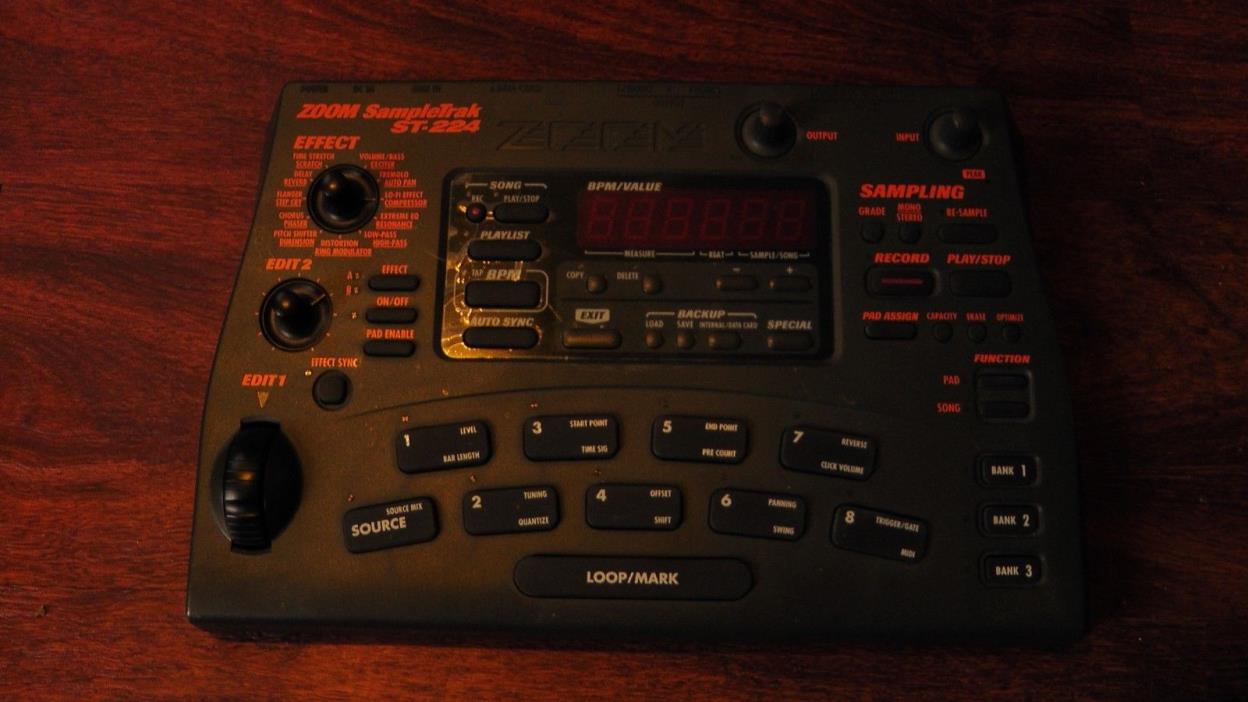 ZOOM ST-224 SampleTrak Sampler