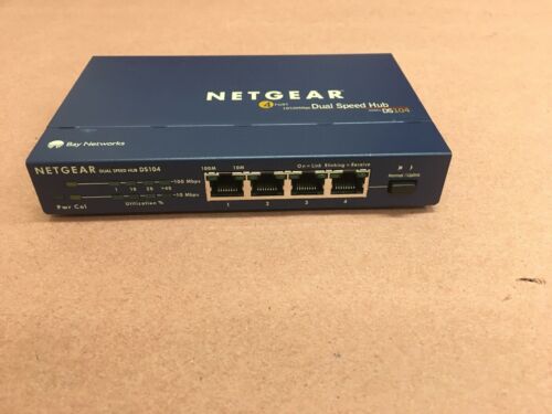 Netgear DS104  4Port 10/100Mbps  With Power Supply - TESTED
