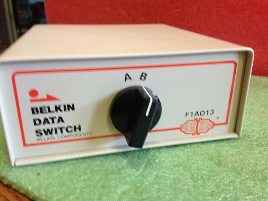 Belkin Data Switch F1B024 Two Position  *37