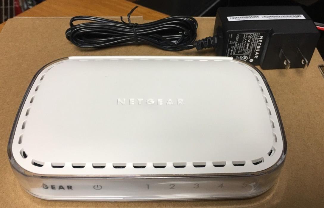NETGEAR FS605 SWITCH - 5 port 10/100 Mbps FS605 v3 - White