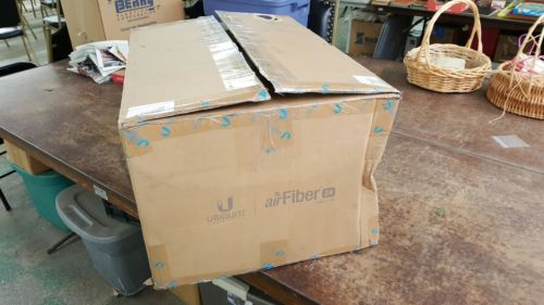 Ubiquiti AF24 airFiber AF-24 24GHz Radio 1.4+Gbps 13+km Worldwide License-Free
