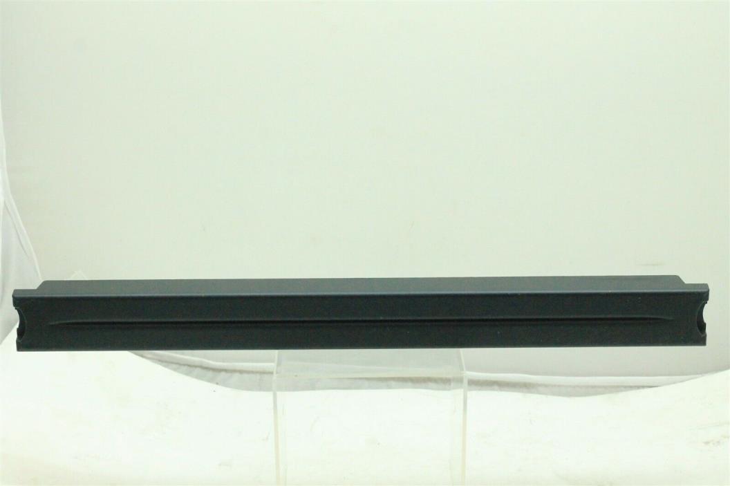 APC 874-0018B 1U Black Plastic Rack Server Cabinet Blanking Plate Panel