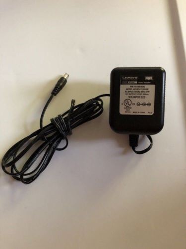 Linksys Power Adapter WD411200500 12VDC 500mA AD12/05A