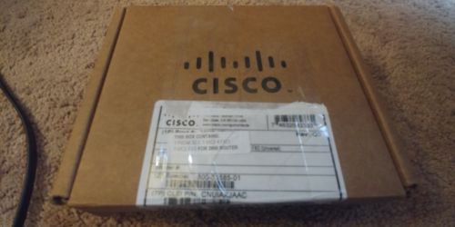 ?? CISCO NEW *for 2800 Router*  1 VIC2 4 FXO / 1 VIC2 FXS / 1 PVDM 32-3  *NEW*