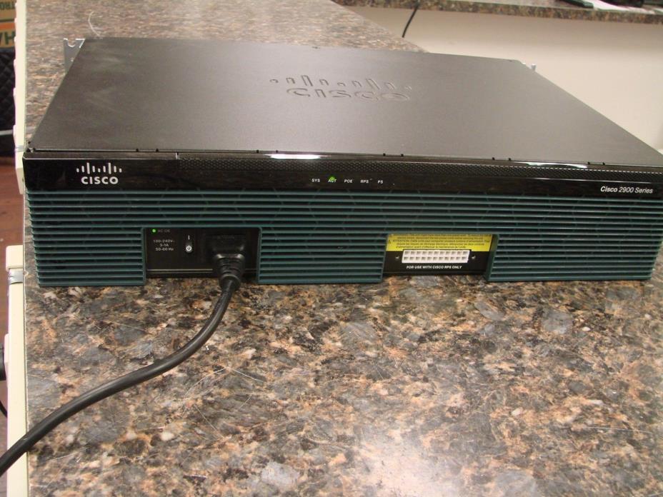 Cisco 2911/K9 V07 Integrated Services Router with HWIC-1DSU-T1 Module