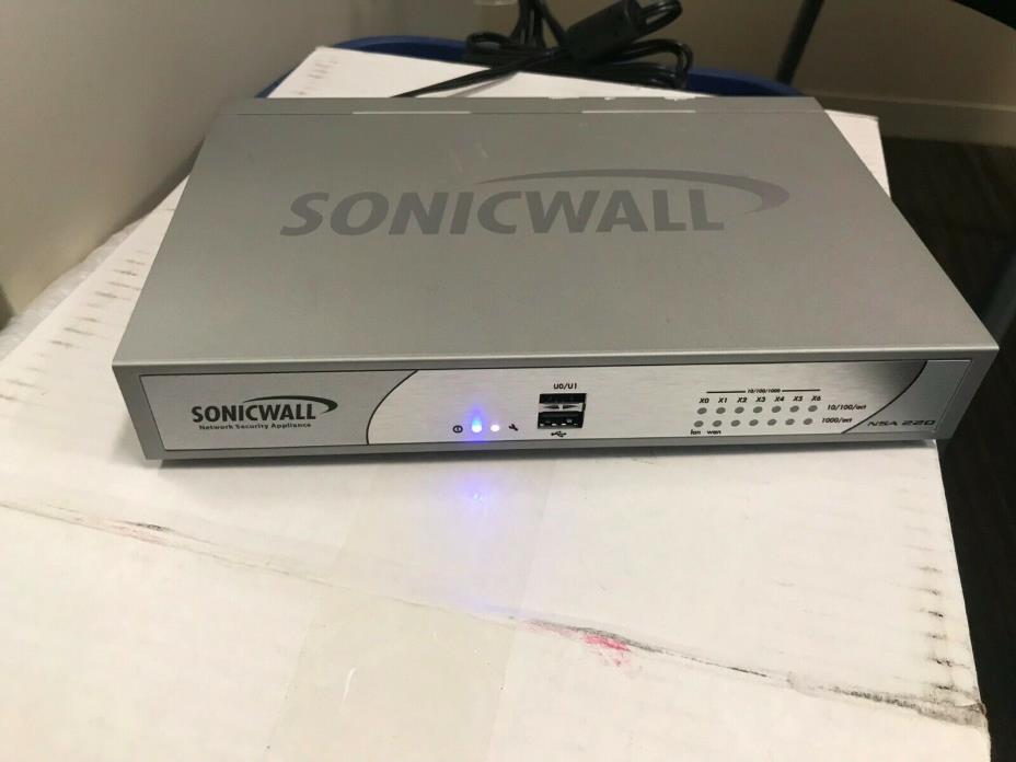 SONICWALL NSA 220 ~ Powers On