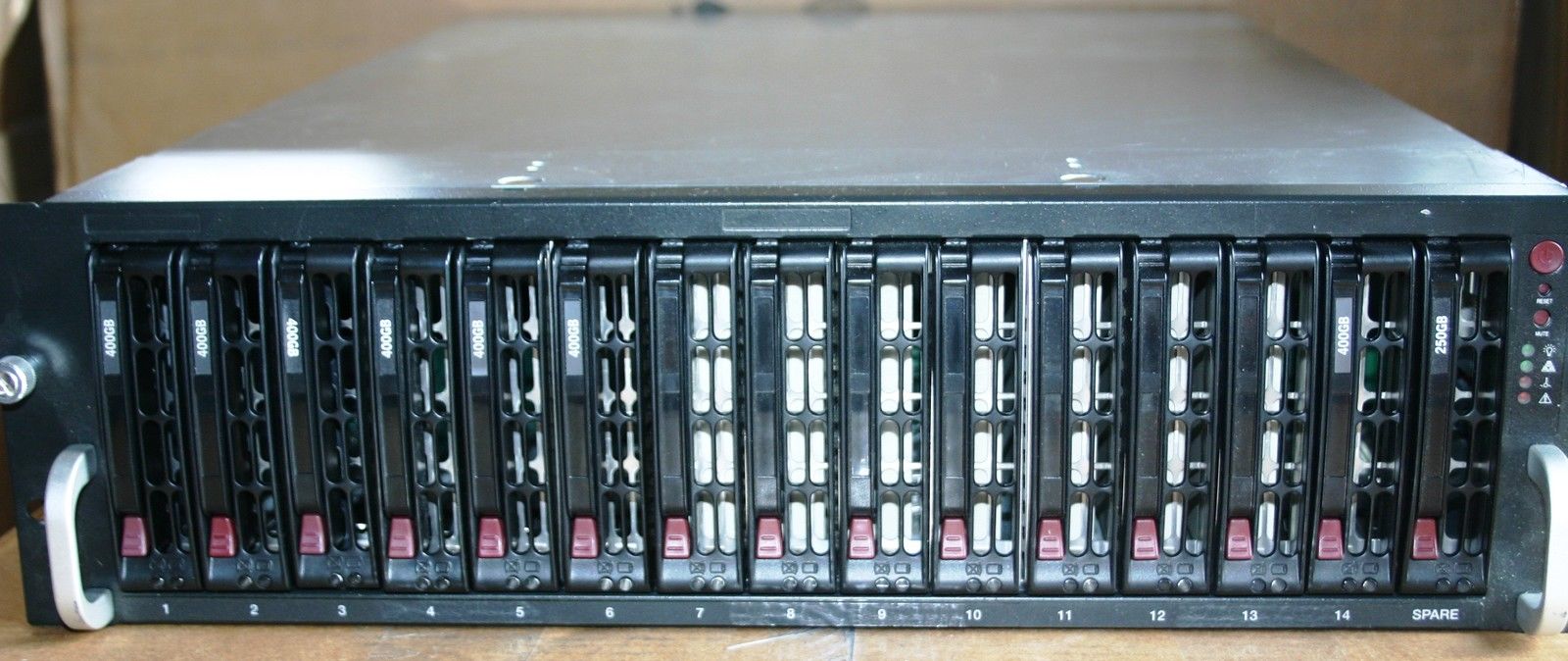 FreeNAS Storage 15 bay Case