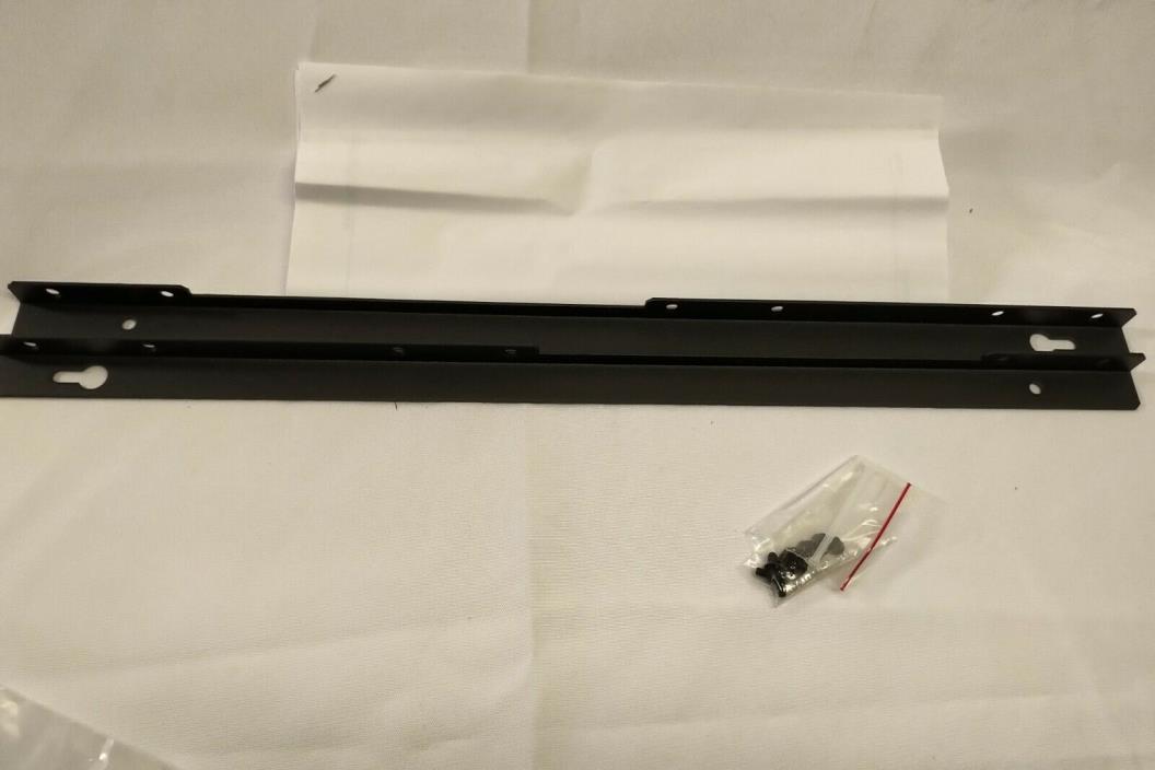 Brocade FastIron Edge Switch Wall Mount - Bracket Kit -WMK-70076-001-FES