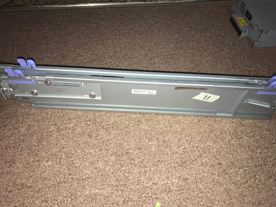 IBM 40K6417 40K6422 SERVER RACK-MOUNT ACCESS RAIL KIT LEFT AND RIGHT