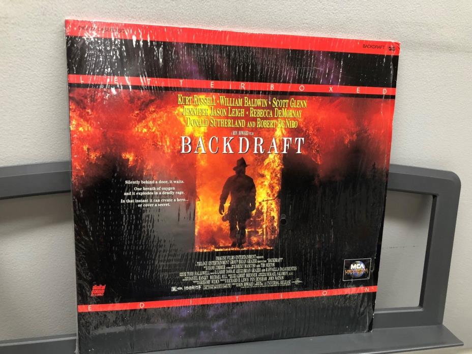 BACKDRAFT Laserdisc Kurt Russell Robert DeNiro Donald Sutherland MCA Universal