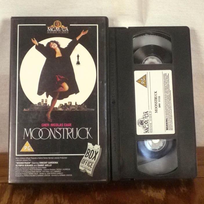 RARE Moonstruck VHS Movie Film UK PAL version Cher Nicolas Cage MGM Parkfield