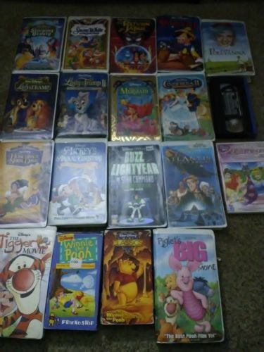 Lot of 18 Disney VHS