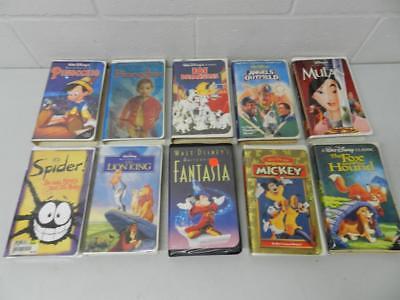 Lot of 10 Children's Clamshell VHS Movies Most are Disney Lion King Pinocchio et