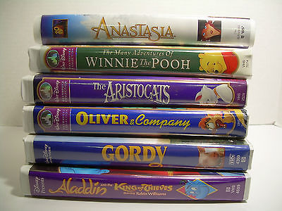 Disney Lot of 6 VHS Movies Anastasia  Gordy  Aristocats  Aladdin  Oliver etc