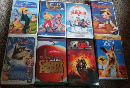 Lot of 15 Disney VHS Tapes Movies Classic Clamshell Masterpiece and more