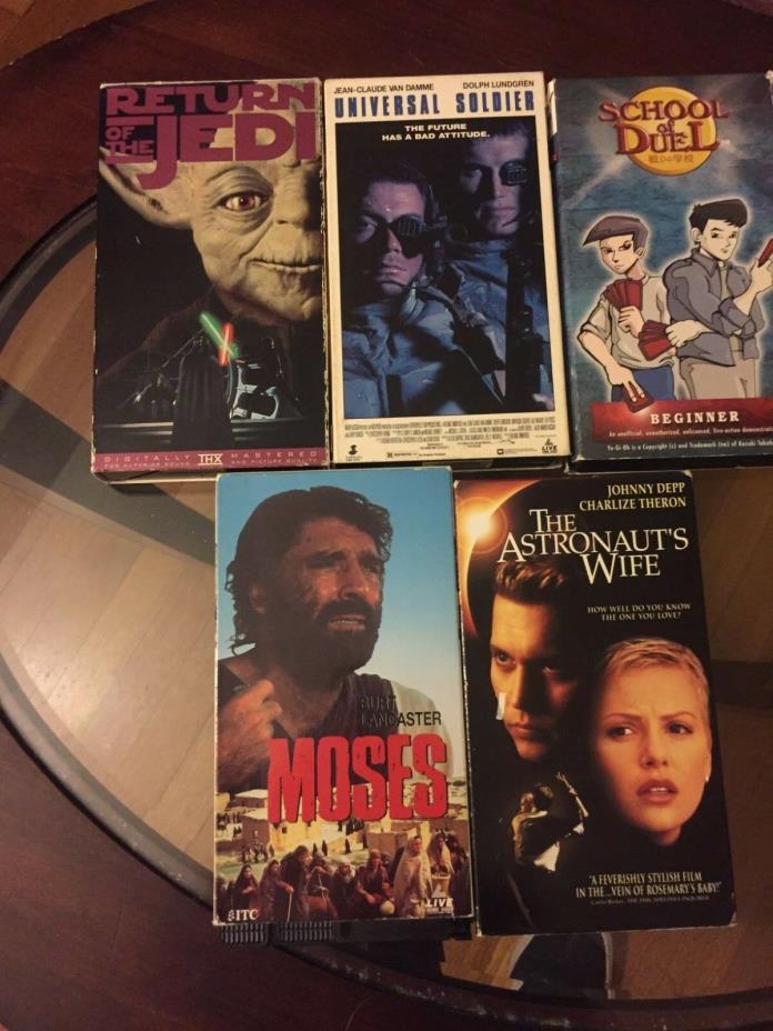 Lot of (5) VHS RETURN OF JEDI, MOSES, UNIVERSAL SOLDIER AND OTHERS