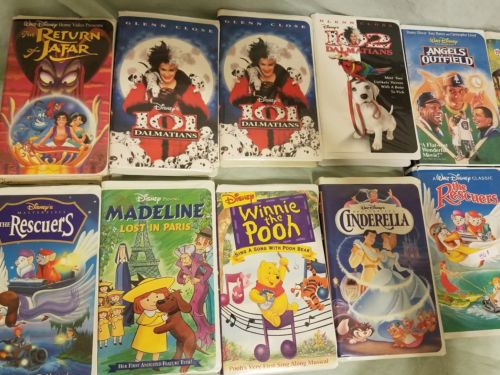 lot of 19 classic disney VHS tapes movies dumbo cinderella black diamond Aladdin