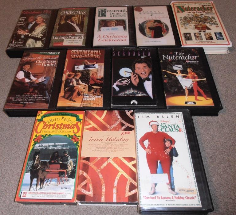 12 CHRISTMAS VHS VIDEOS Christmas Eve Nutcracker Scrooged The Santa Clause Music